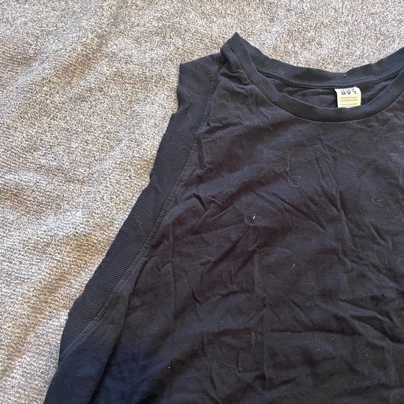 Muscle tank - Picture 4 of 4